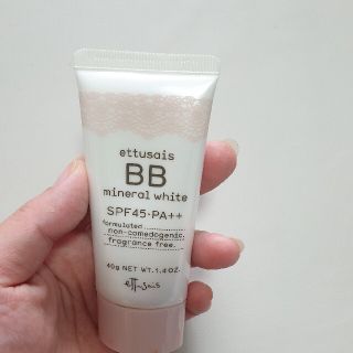 エテュセ(ettusais)のエテュセ BBミネラルホワイト(BBクリーム)