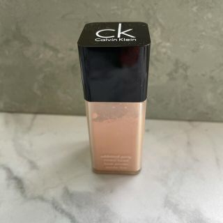 カルバンクライン(Calvin Klein)のCalvin Klein 【サブリミナル　フェースパウダー】カルバンクライン(フェイスパウダー)