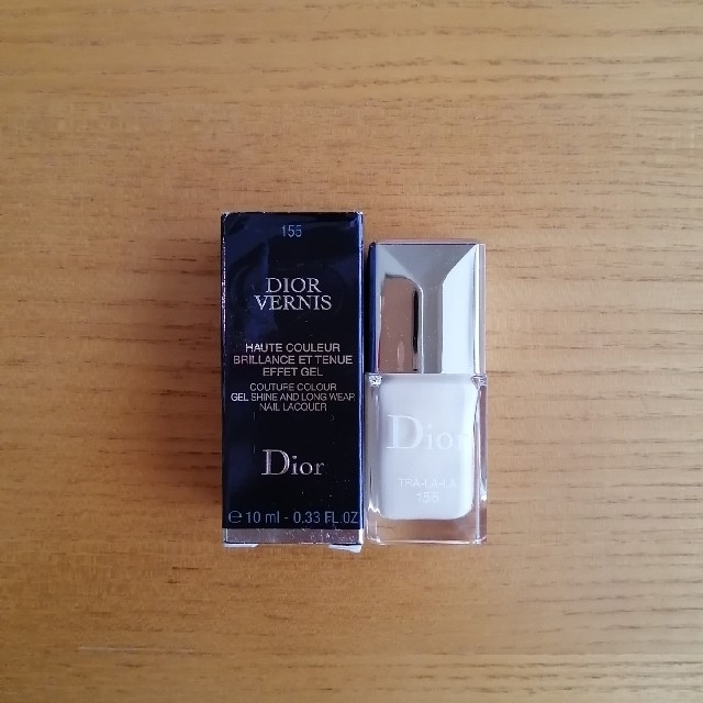 Christian Dior(クリスチャンディオール)の【専用】マニキュア　DIOR VERNIS  155 コスメ/美容のネイル(マニキュア)の商品写真