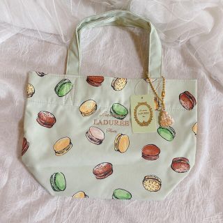 ラデュレ(LADUREE)のLADUREE ラデュレマカロントートバッグ(トートバッグ)