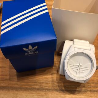 アディダス(adidas)のadidas 腕時計 ホワイト(腕時計)