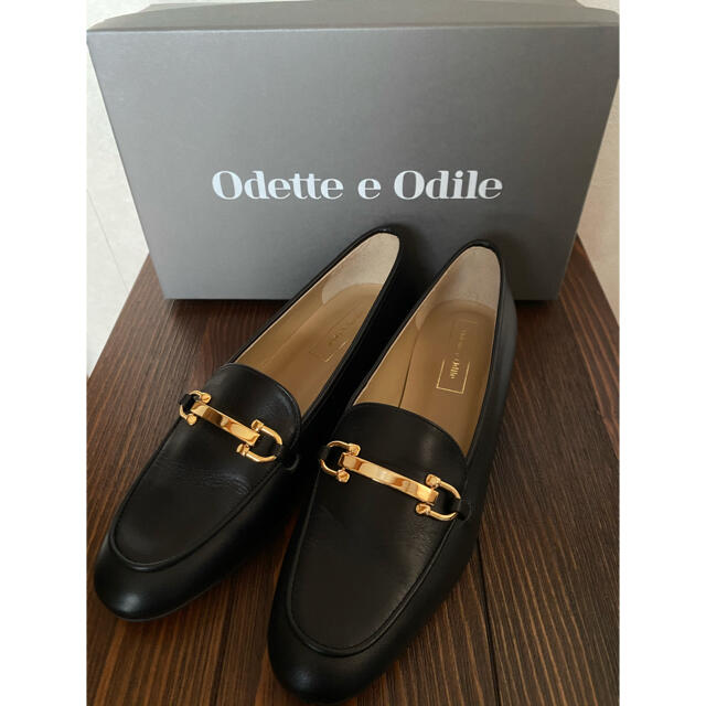 Odette e Odile  ビットローファー