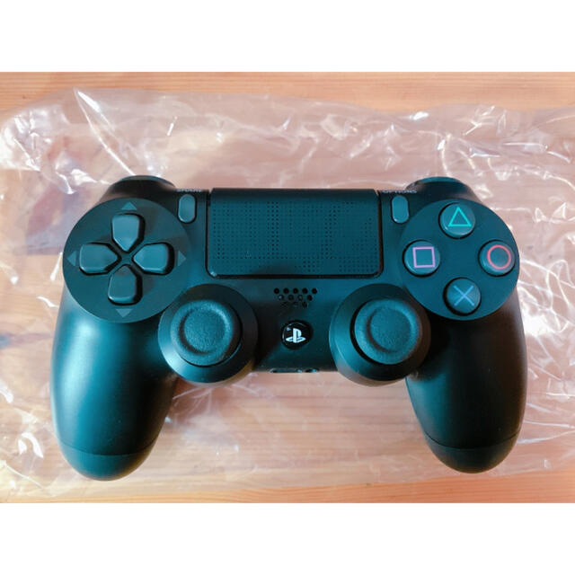 【美品】SONY PlayStation4 本体 CUH-2100AB01