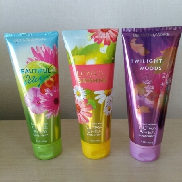 Bath & Body Works(バスアンドボディーワークス)のBath & BodyWorks ボディクリーム 紫Twilight Wo コスメ/美容のボディケア(ボディクリーム)の商品写真