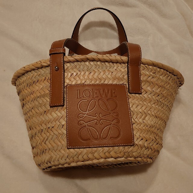 LOEWE(ロエベ)のyunショップさま専用ページ レディースのバッグ(かごバッグ/ストローバッグ)の商品写真