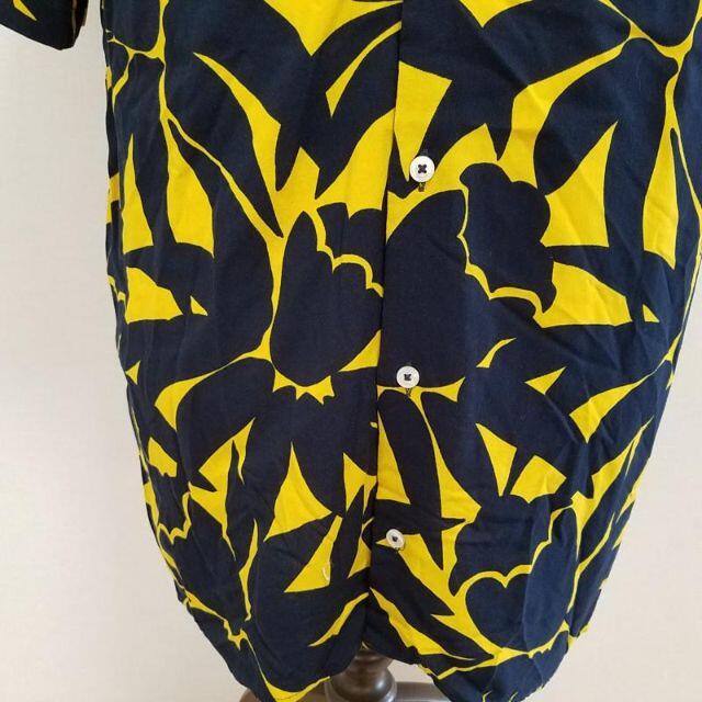 ZARA MAN RELAXED FIT 花総柄 レーヨン 半袖シャツ シャツ、 メンズのトップス(シャツ)の商品写真