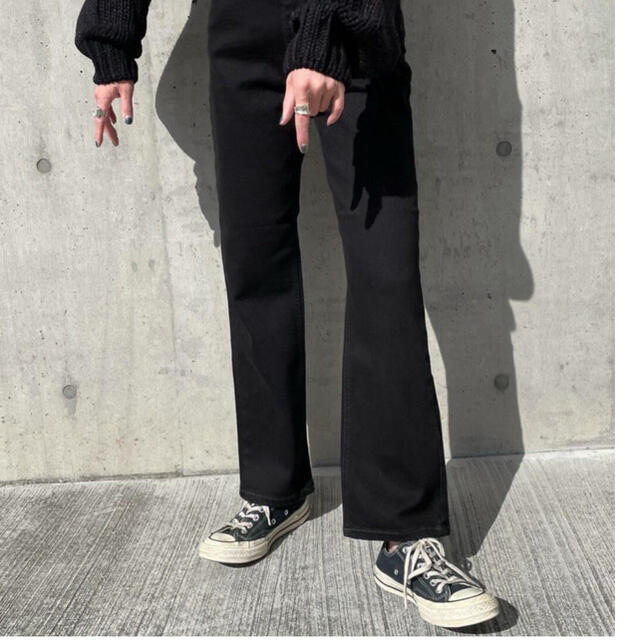 moussy(マウジー)のc1989 beauty straight denim レディースのパンツ(デニム/ジーンズ)の商品写真