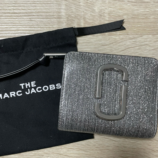 MARC JACOBS 折り財布