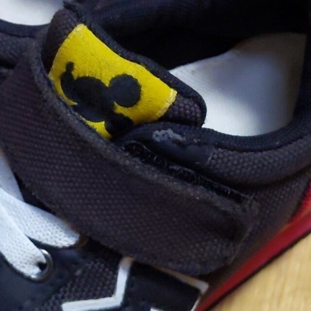 Disney(ディズニー)の【♡mickey♡様専用】ディズニー ミッキー スニーカー 靴 16cm  キッズ/ベビー/マタニティのキッズ靴/シューズ(15cm~)(スニーカー)の商品写真