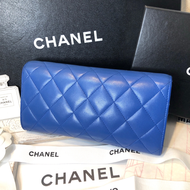 CHANEL(シャネル)の【極美品】シャネル　長財布 レディースのファッション小物(財布)の商品写真