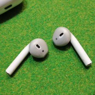 アップル(Apple)のAirPods イヤホンカバー(グレー)(ヘッドフォン/イヤフォン)