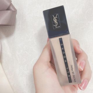 イヴサンローランボーテ(Yves Saint Laurent Beaute)のアンクル ド ポー オール アワーズ ファンデーション B40(ファンデーション)