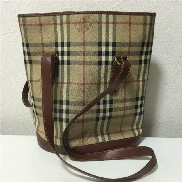 BURBERRY(バーバリー)のBurberryレザートートバッグ★バケツ型★ レディースのバッグ(トートバッグ)の商品写真