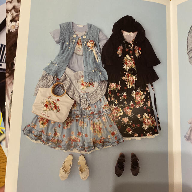 Pink House 専用です ピンクハウス カールヘルム21春夏カタログ5冊セットの通販 By Angel Rose ピンクハウスならラクマ Pink House 専用です ピンクハウス カールヘルム21春夏カタログ5冊セットの通販 By Angel Rose ピンクハウスならラクマ