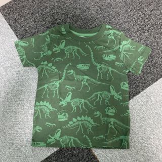 エイチアンドエム(H&M)の⭐︎新品　H&M Tシャツ　恐竜　ダイナソー　グリーン(Tシャツ/カットソー)