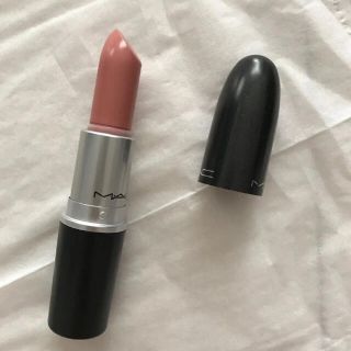 マック(MAC)のMACリップ　CREME CUP(口紅)