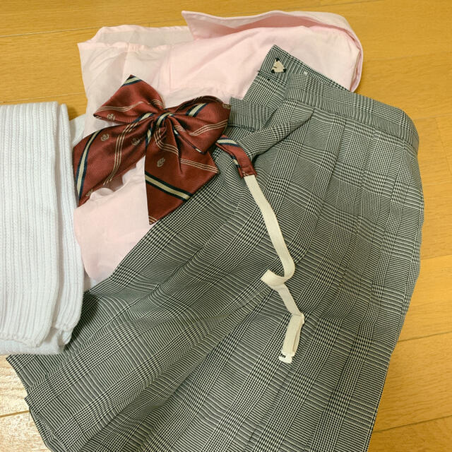 制服 なんちゃって ディズニー 双子コーデ ピンク yシャツの通販 By D Shop ラクマ 制服 なんちゃって ディズニー 双子コーデ ピンク yシャツの通販 By D Shop ラクマ