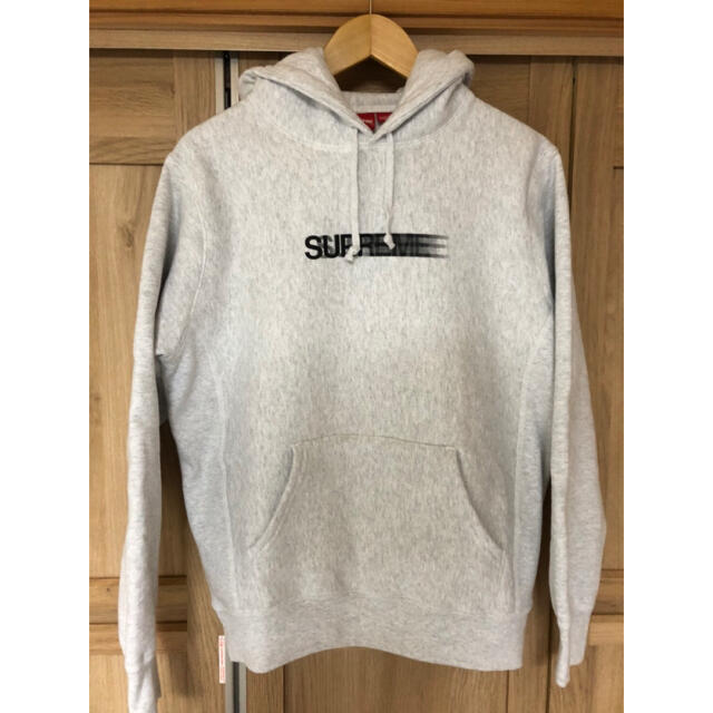 Supreme(シュプリーム)のsupreme 20SS MotionLogoHoodedSweatshirt  メンズのトップス(パーカー)の商品写真