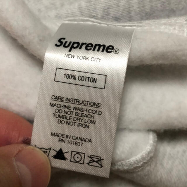 Supreme(シュプリーム)のsupreme 20SS MotionLogoHoodedSweatshirt  メンズのトップス(パーカー)の商品写真