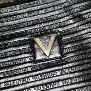 VALENTINO - ☆【格安】VALENTINO クラッチバッグの通販 by ホン's