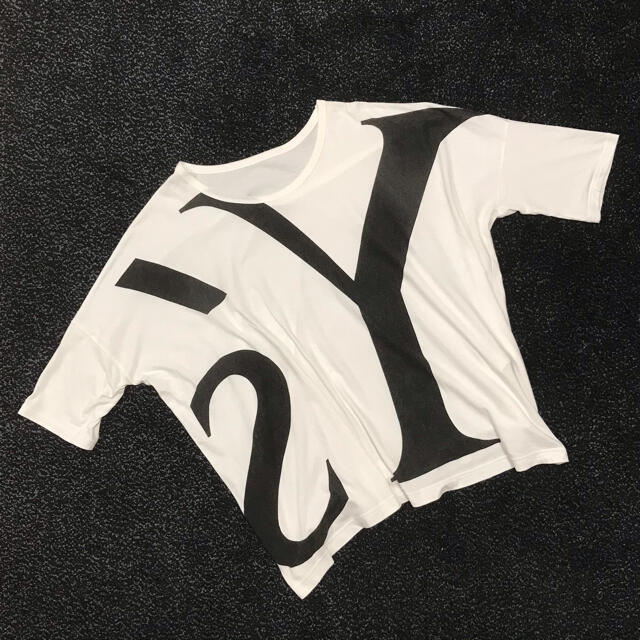 Y's(ワイズ)の【定価¥43,549】Y's ヨウジ ロゴオーバーサイズカットソー 男女兼用 レディースのトップス(Tシャツ(半袖/袖なし))の商品写真
