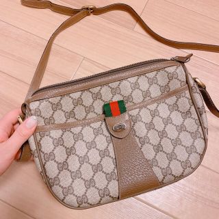 グッチ(Gucci)のグッチ　ショルダーバッグ　シェリーライン(ショルダーバッグ)