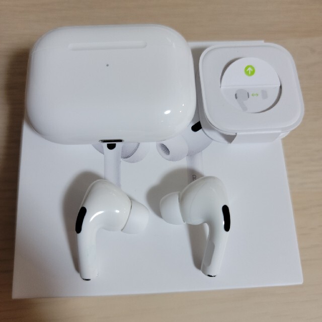 air pods pro スマホ/家電/カメラのオーディオ機器(ヘッドフォン/イヤフォン)の商品写真