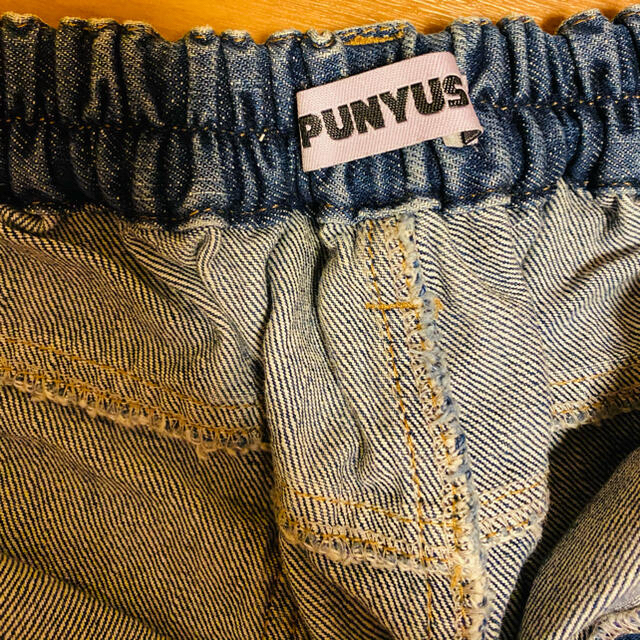 PUNYUS(プニュズ)のダメージジーンズ〈Punyus👖 レディースのパンツ(デニム/ジーンズ)の商品写真