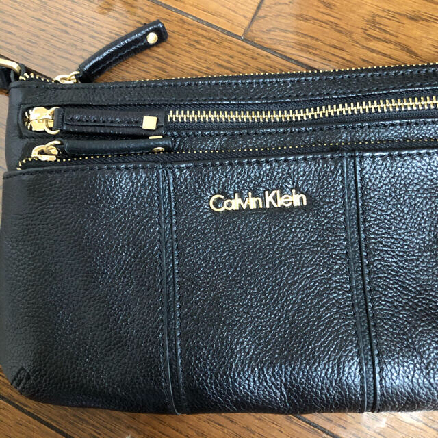 Calvin Klein(カルバンクライン)のカルバンクライン　レディースショルダーバック レディースのバッグ(ショルダーバッグ)の商品写真