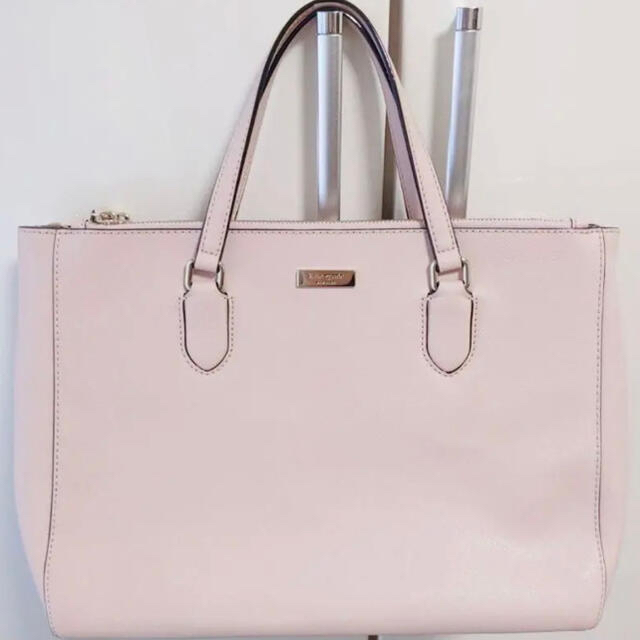 kate spade new york(ケイトスペードニューヨーク)のケイトスペイドバッグ　期間限定値下げしました レディースのバッグ(トートバッグ)の商品写真