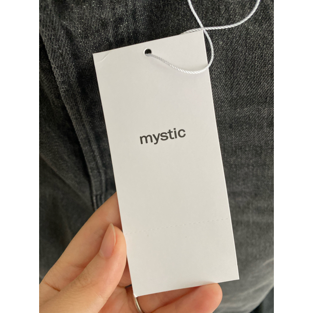 mystic(ミスティック)のmystic  クロップドデニム  ブラック レディースのパンツ(デニム/ジーンズ)の商品写真