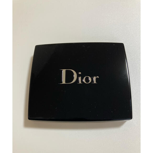 Dior(ディオール)のDIOR ディオール アイシャドウ サンククルール デューン コスメ/美容のベースメイク/化粧品(アイシャドウ)の商品写真