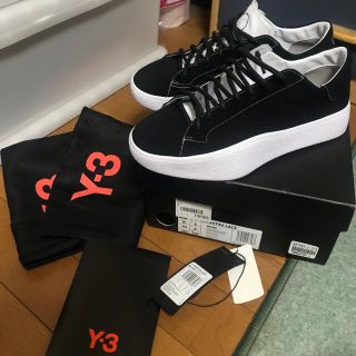 ワイスリー(Y-3)のほぼ新品　y-3 スニーカー　靴　シューズ　スリッポン　Y-3 ヨウジヤマモト(スニーカー)