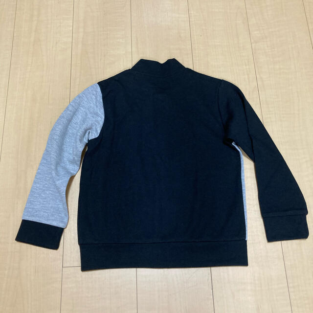 THE SHOP TK(ザショップティーケー)のザショップTK☆ジップアップジャケット☆120㎝ キッズ/ベビー/マタニティのキッズ服男の子用(90cm~)(ジャケット/上着)の商品写真