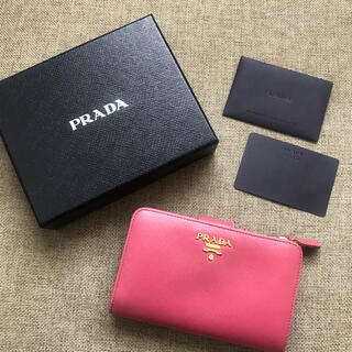 プラダ(PRADA)のPRADA  プラダ　サフィアーノ　折りたたみ財布　レザー　革　ピンク(財布)