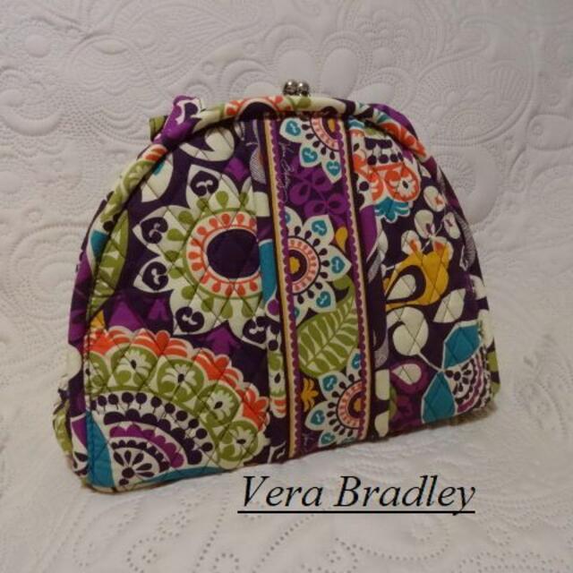 Vera Bradley(ヴェラブラッドリー)のVera Bradleyヴェラブラッドリー♡花柄キルティングがま口バッグ レディースのバッグ(ハンドバッグ)の商品写真