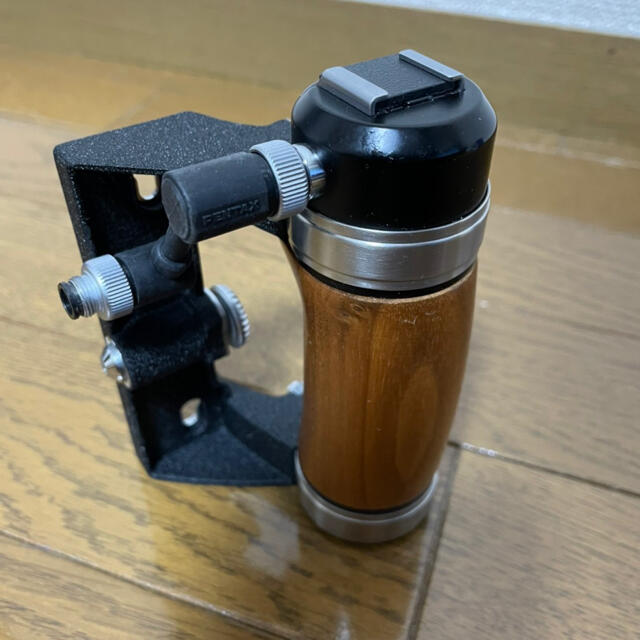 ペンタックス67 6×7Ⅱ ホットシューグリップ 木製グリップ ペンタックス67 6×7Ⅱ ホットシューグリップ 木製グリップ