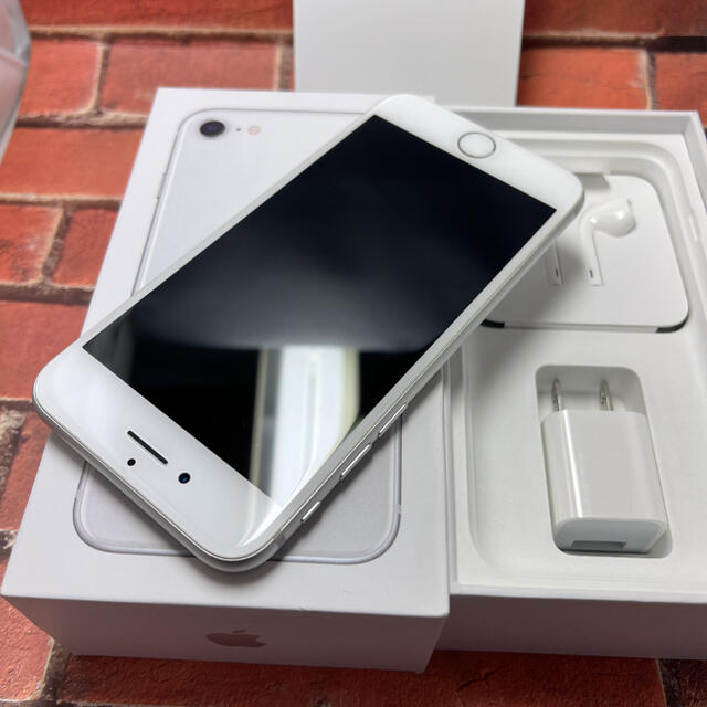 iPhone8 64GB シルバー　SILVER