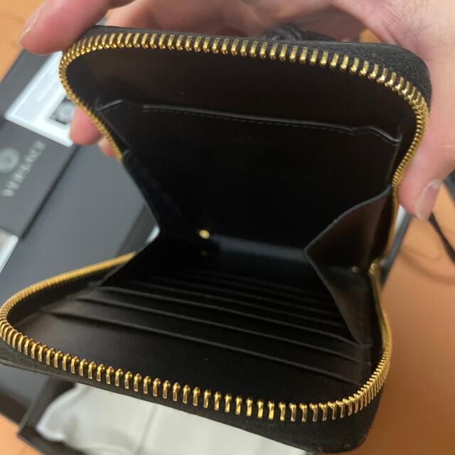 VERSACE(ヴェルサーチ)のVersace ZIP AROUND WALLET ショルダーバッグ メンズのファッション小物(長財布)の商品写真