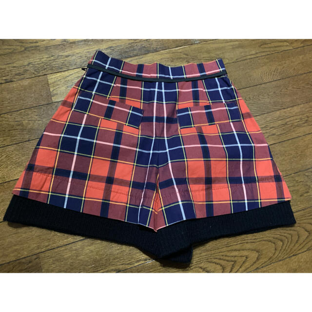 Vivienne Westwood(ヴィヴィアンウエストウッド)の値下げ☆Vivienne Westwood 巻きスカート風キュロット レディースのパンツ(キュロット)の商品写真