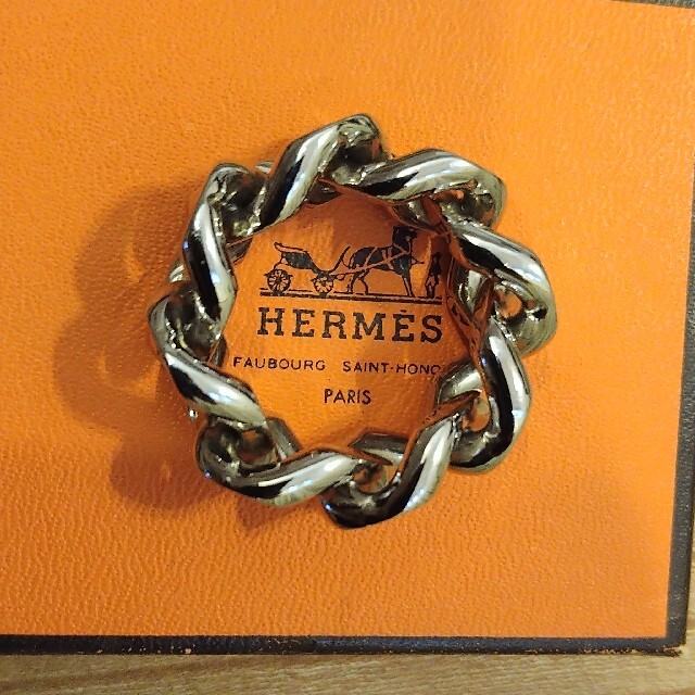【超歓迎された】 Hermes - 未使用　エルメス　スカーフリング その他