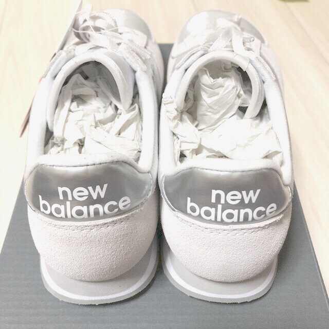 New Balance(ニューバランス)の♡coco様専用です♡ニューバランス　スニーカー　22cm レディースの靴/シューズ(スニーカー)の商品写真