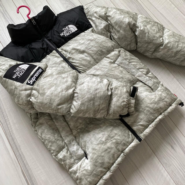 贅沢品 Paper Supreme - Supreme Print 紙ヌプシ Jacket Nuptse ダウン