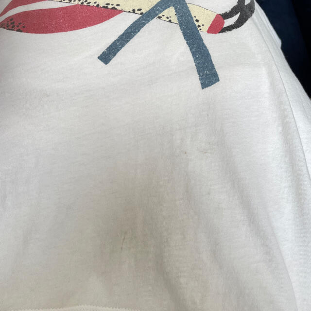 サンローラン リップスモーキング tシャツ
