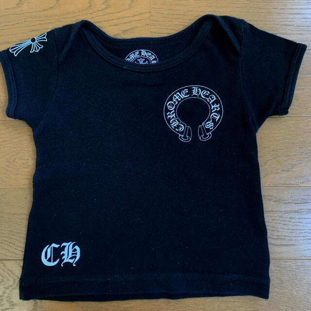 Chrome Hearts(クロムハーツ)のクロムハーツ　Chrom hearts キッズTシャツ キッズ/ベビー/マタニティのベビー服(~85cm)(Ｔシャツ)の商品写真