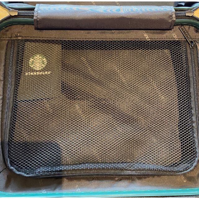 スターバックス スタバ　スーツケース 　ピンク　旅行　キャリーバッグ レディースのバッグ(スーツケース/キャリーバッグ)の商品写真