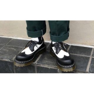 Dr.Martens - ドクターマーチン 白黒シューズの通販 by Peach baby ...