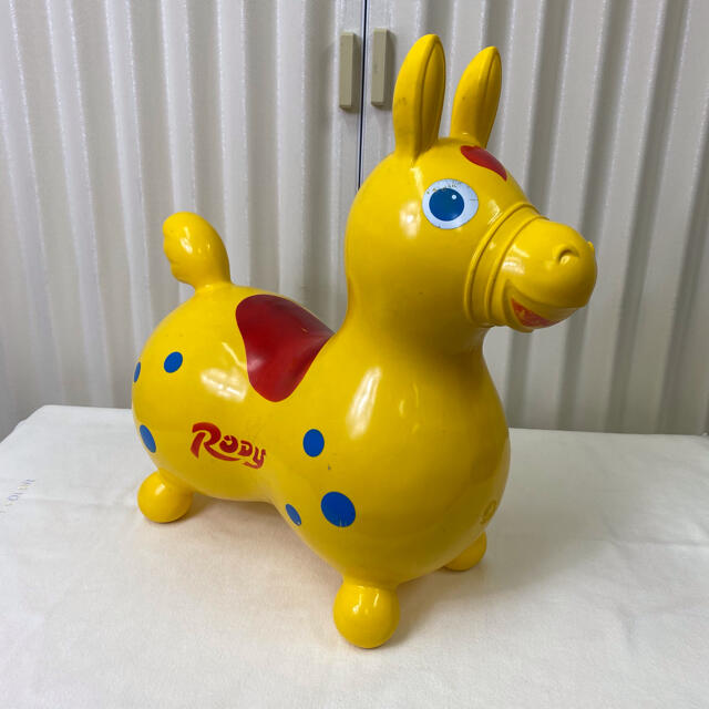 Rody(ロディ)の除菌清掃済　ロディ　RODY　乗用 玩具　イエロー キッズ/ベビー/マタニティのおもちゃ(その他)の商品写真