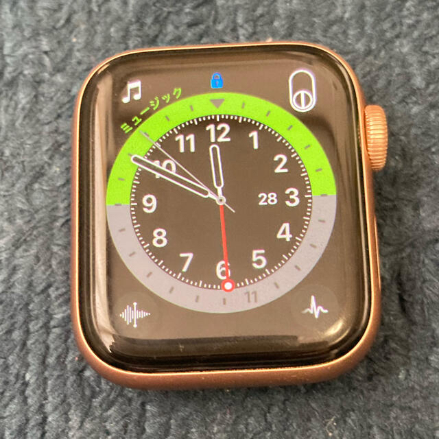 美品】箱あり アップルウォッチ5 GPS 40mm ゴールド 本体と充電器