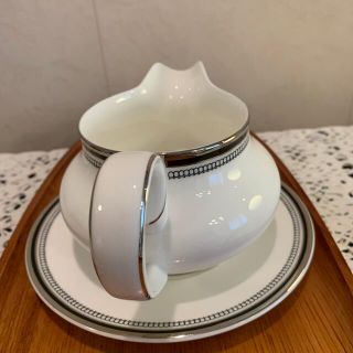 Royal Doulton ロイヤルドルトン　サラバンド　ソースポット&ソーサー